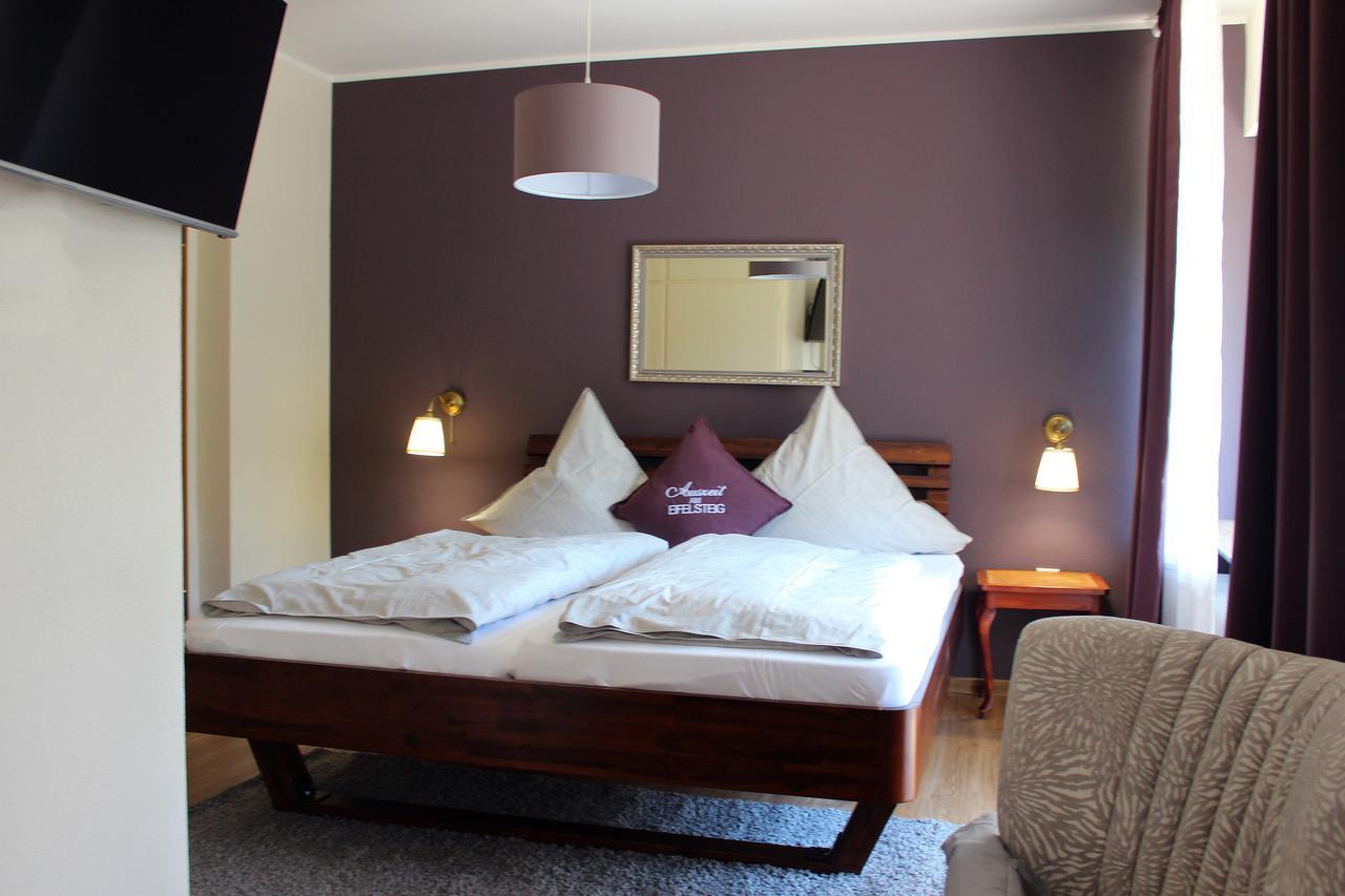 Auszeit Am Eifelsteig Hotel Daun Luaran gambar