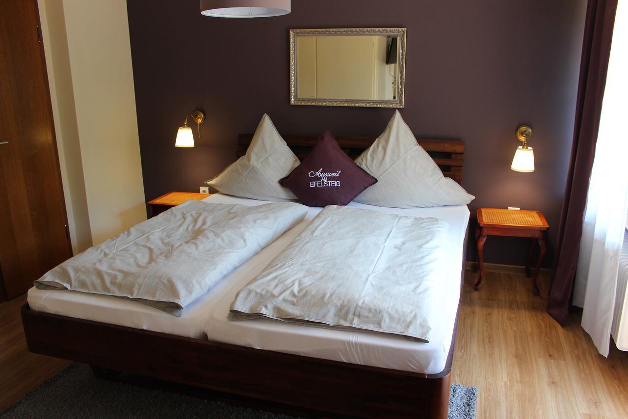 Auszeit Am Eifelsteig Hotel Daun Luaran gambar