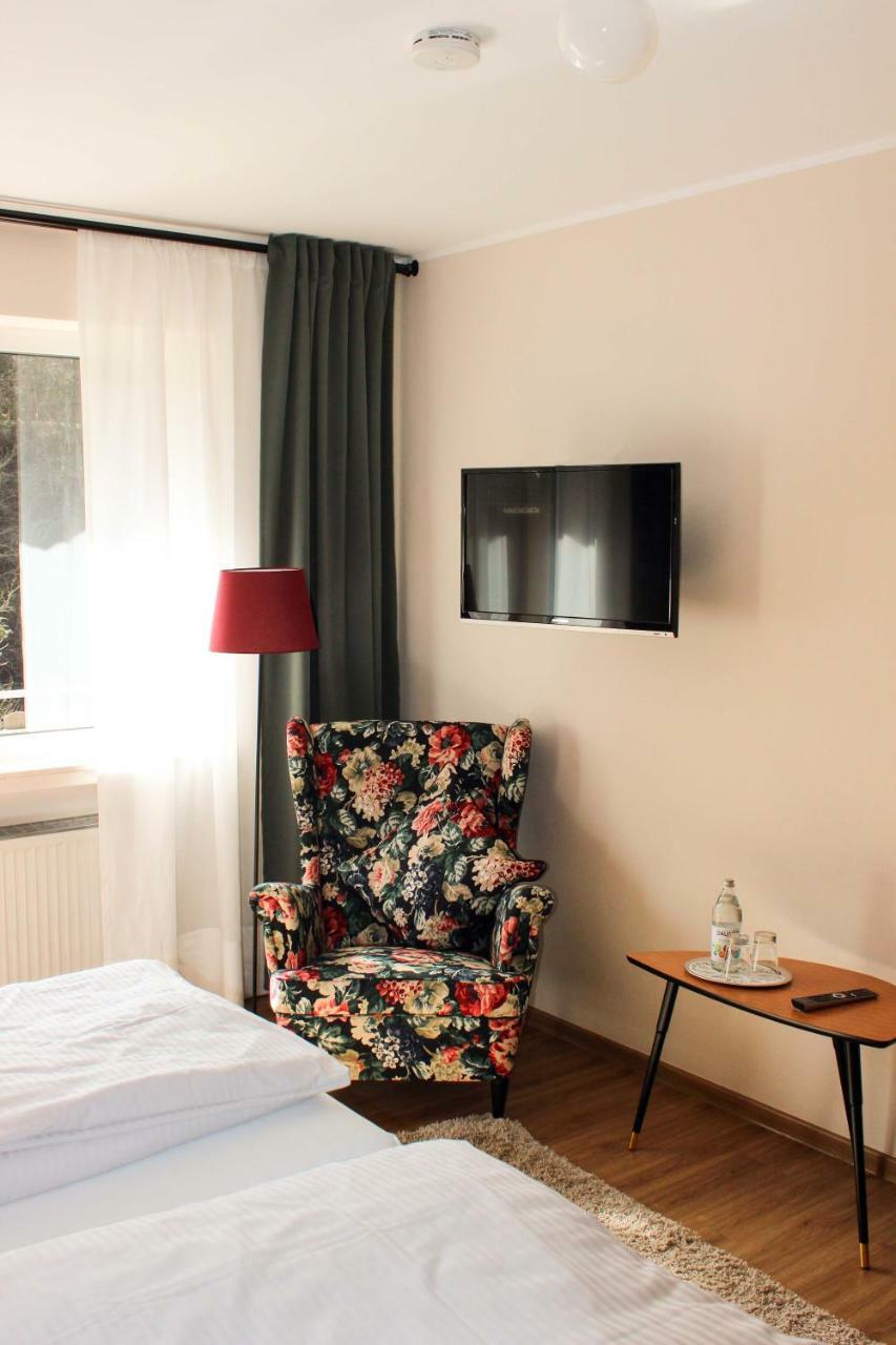 Auszeit Am Eifelsteig Hotel Daun Luaran gambar